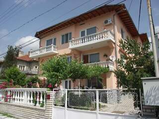 Отель Family Hotel Velevi Велинград-6